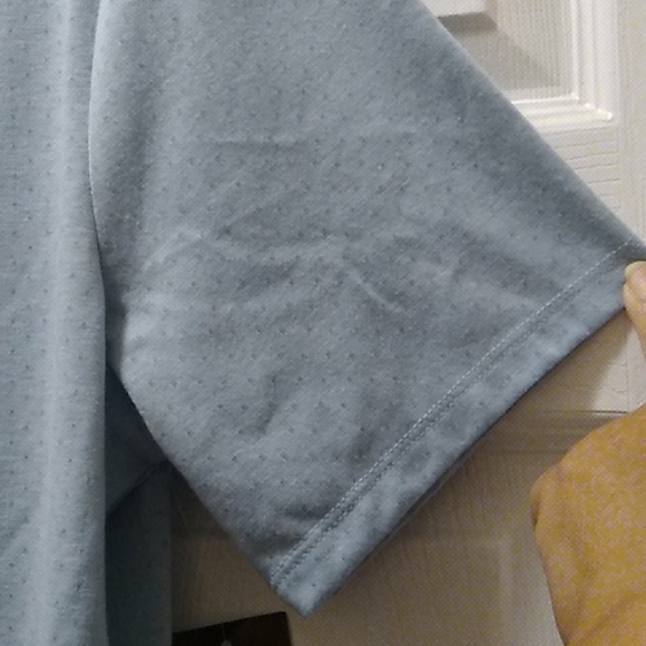 Nwt Short Sleeve Hoodie - Picture 4 of 8